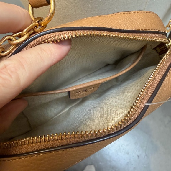 Tory Burch McGraw Camera Bag - Picture 8 of 9